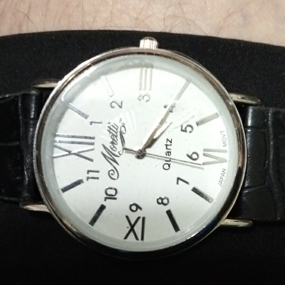 Woman's Morette watch - Picture 3 of 4